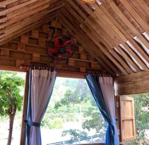 اتاق استاندارد, Meo Homestay