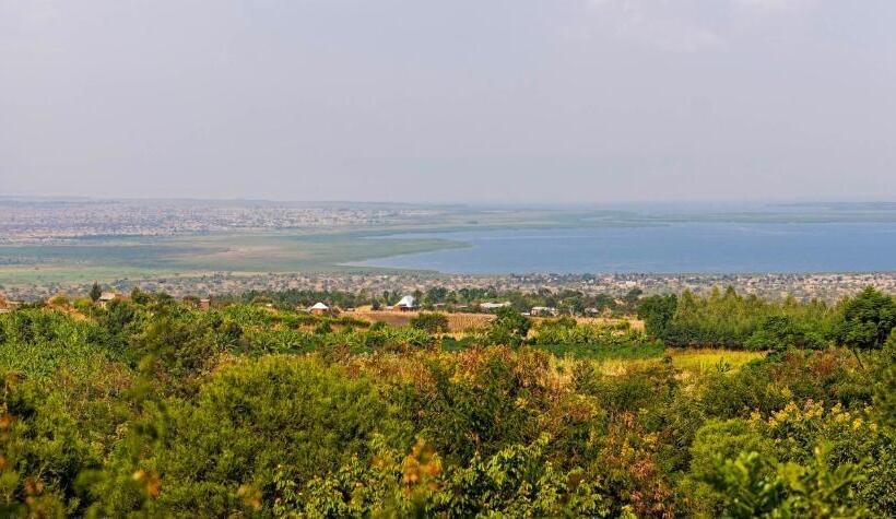 اتاق لوکس با چشم‌انداز دریاچه, Lake George View Golf Resort