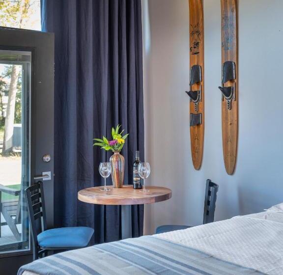 스탠다드 룸 호수 전망, Pebble Bay Club Suites