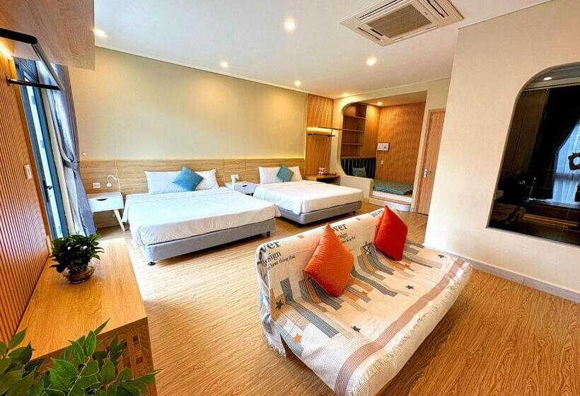 سوییت خانوادگی, The Sol Homestay