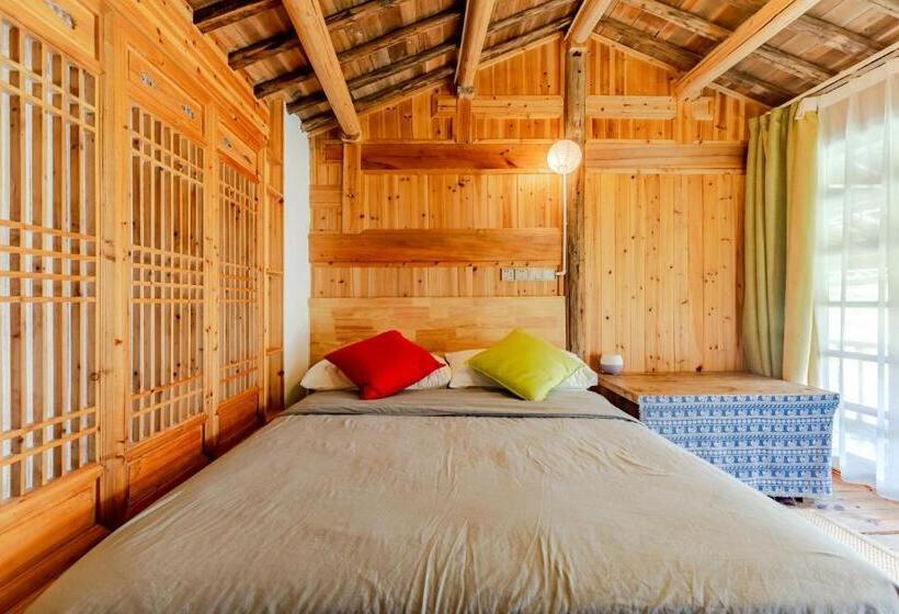 Номер Стандарт Вид на Сад, Xidi Kunlun International Hostel