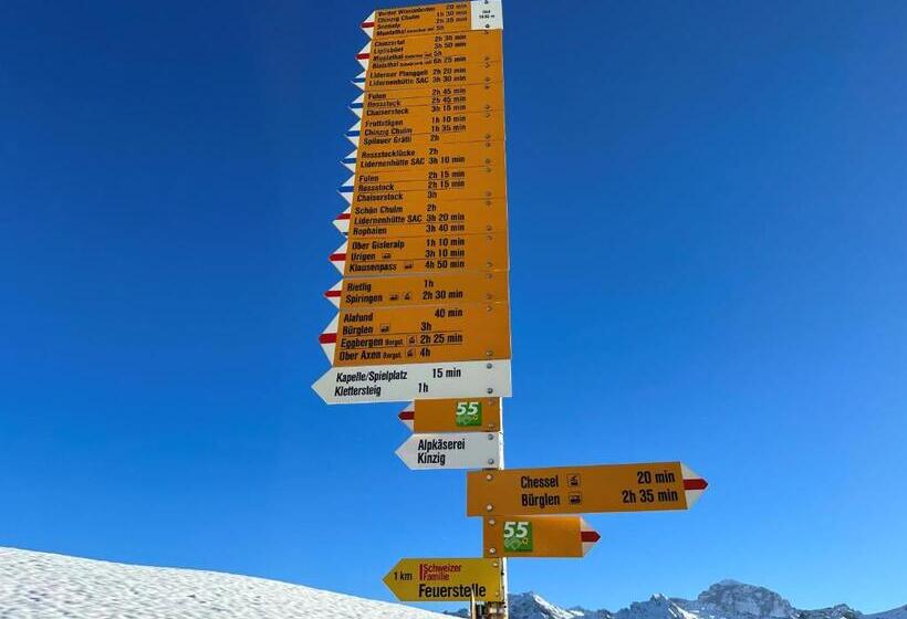家庭小型套房, Alphotel Biel Kinzig   Access By Cable Car Only!