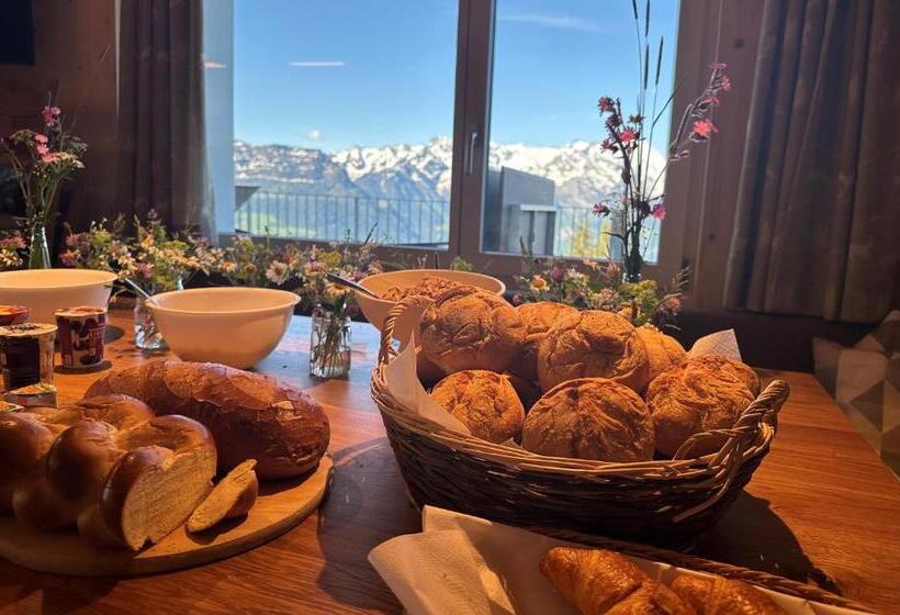 标准间带露台, Alphotel Biel Kinzig   Access By Cable Car Only!