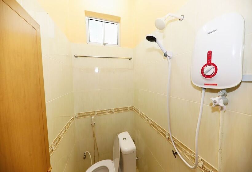 Номер Deluxe, Oyo 91004 Homestay Masjid At Taqwa