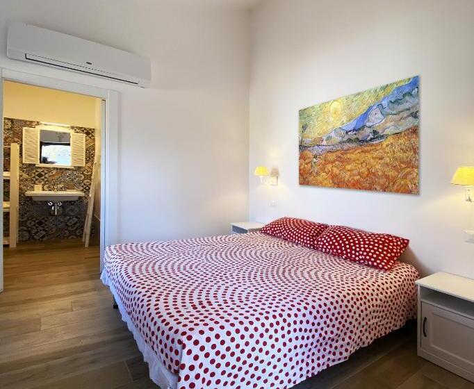 标准间, Le Tre Lune B&b