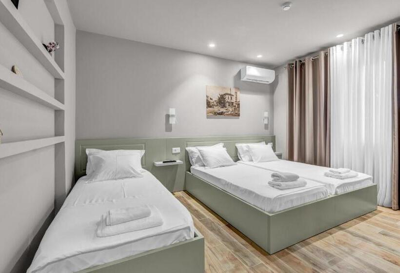 디럭스 트리플 룸, Villa Zoi A Stay To Remember I Guesthouse Inside Elbasan Castle