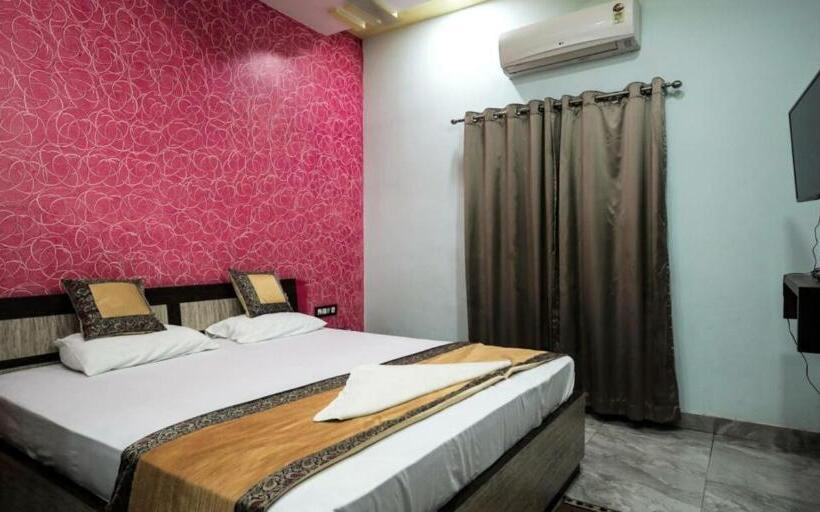غرفة ديلوكس, Shree Parivaar Resort