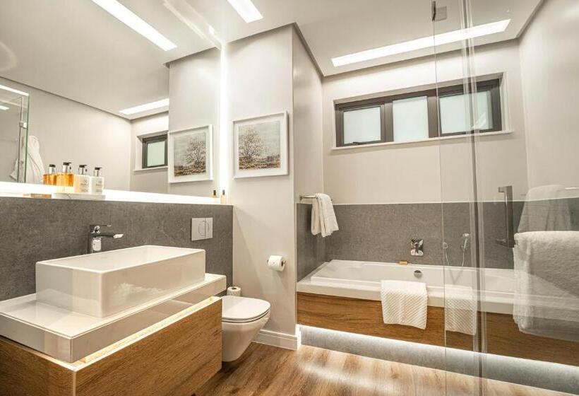 Апартаменты Премиум 1 Спальня, Steyn City Hotel By Saxon