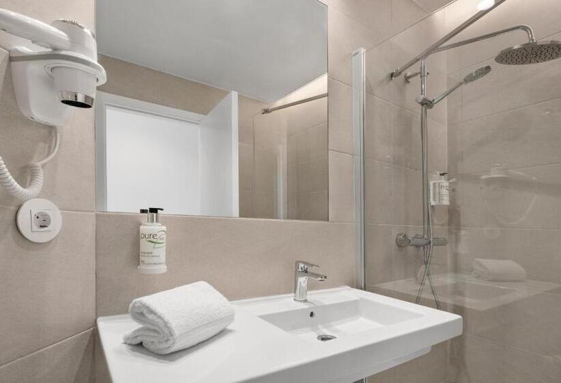 Номер Стандарт, B&b Hotel Benidorm Finestrat