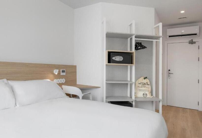 Quarto Estandar, B&b Hotel Benidorm Finestrat