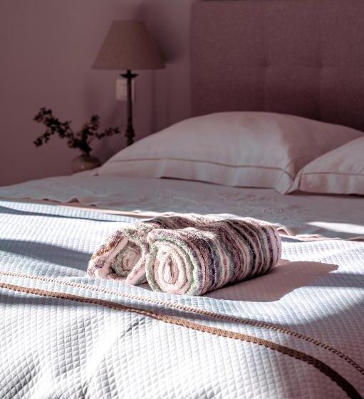 Номер Стандарт, Les Apiers, Chambre D Hôtes De Charme à Carcès