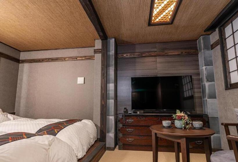 Номер Deluxe, 京都の宿 ぎをんの月