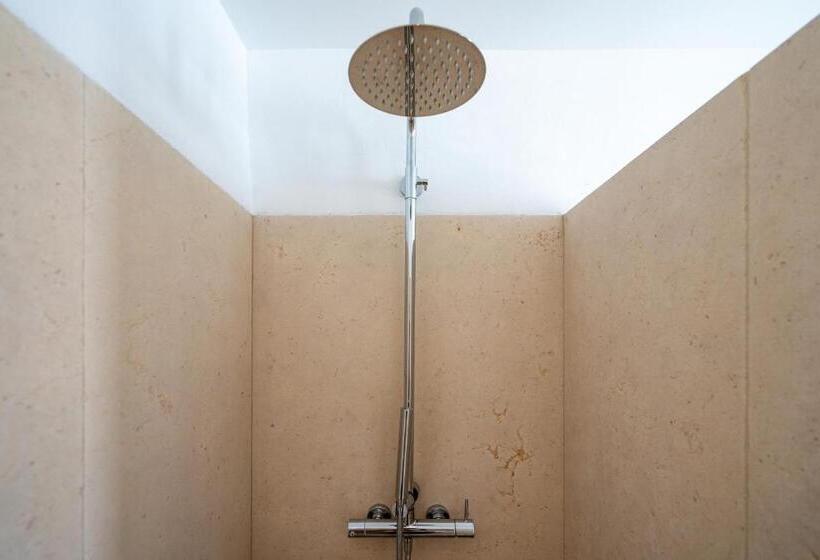 استودیوی استاندارد, Casa Vermelha Alvor