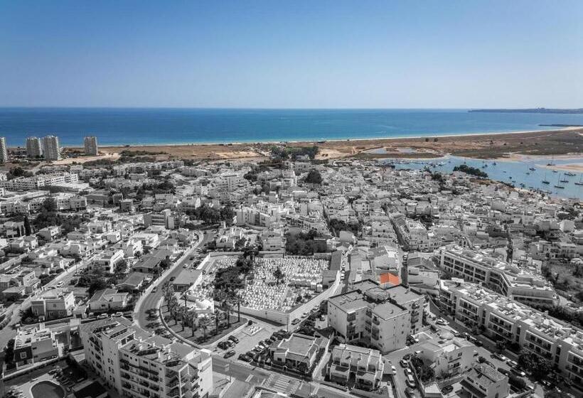 استودیوی استاندارد, Casa Vermelha Alvor
