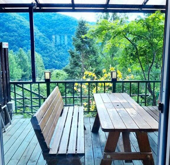 Четырехместный Номер Стандарт, Hongcheon Daol Pension