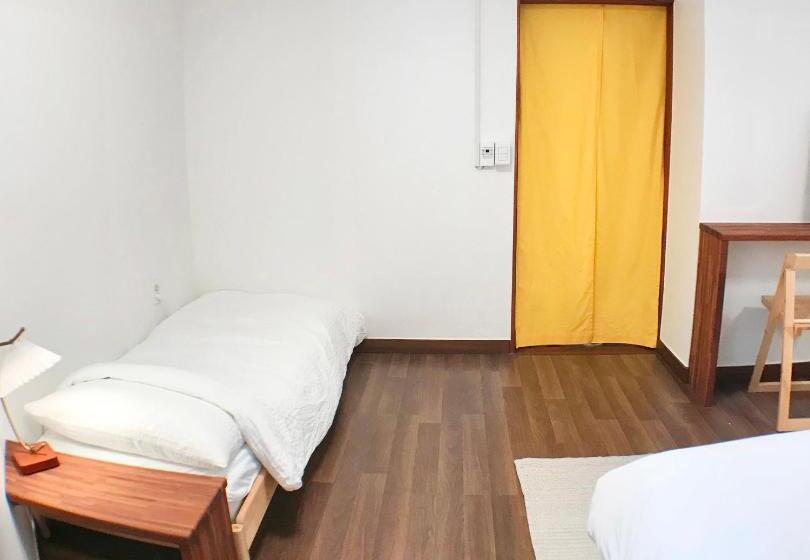 اتاق خانوادگی, Eoulim Guesthouse 2
