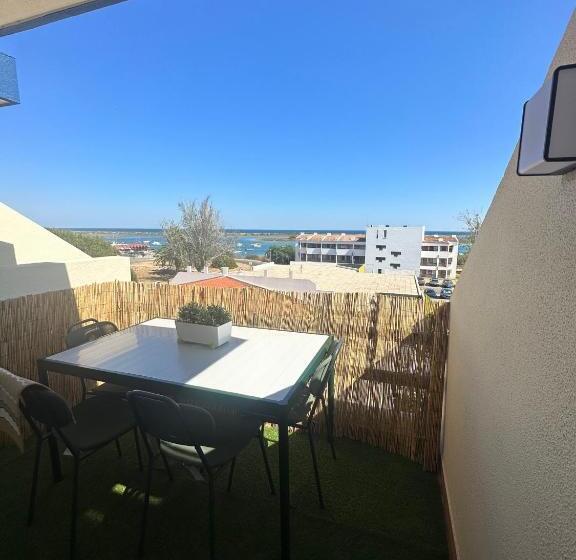 آپارتمان 1 خوابه با چشم‌انداز دریا, Golden Club Resort   Apart