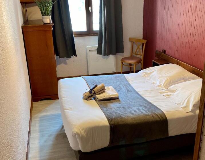Номер Стандарт, Hôtel Des Alpes