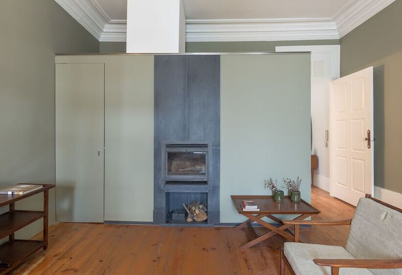 اتاق لوکس با بالکن, Oporto City Flats   Casa Da Picaria