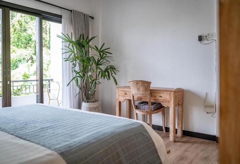 标准工作室带阳台, Gajahmina Guesthouse