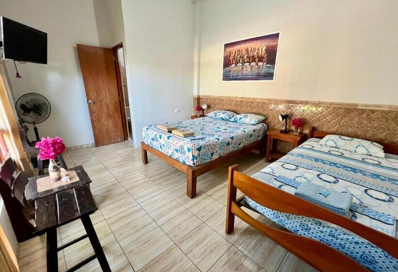 اتاق استاندارد سه نفره, Stone House Mancora