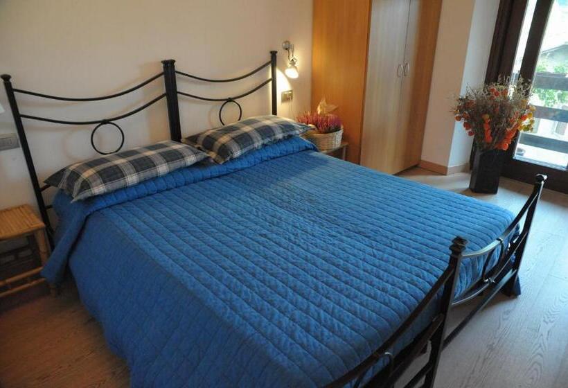 Номер Стандарт с Балконом, B&b Gardumo