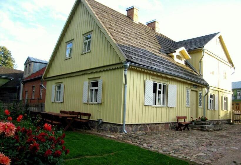 خانه 1 خوابه, Stay At Lithuanian Folk Museum