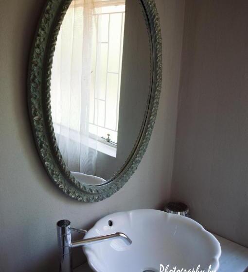 이코노미 룸, Mistique Waters Guesthouse