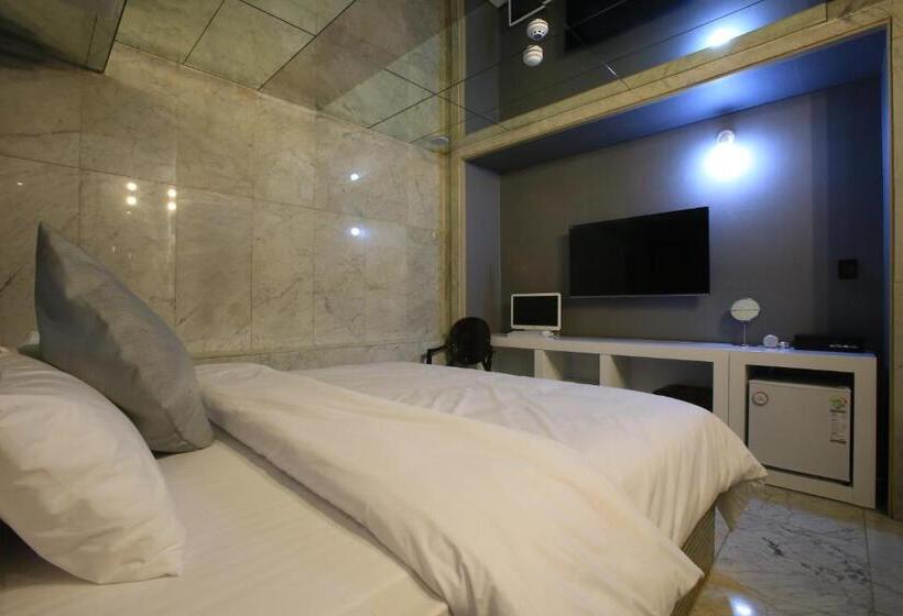 Quarto Superior Cama King, The Ace