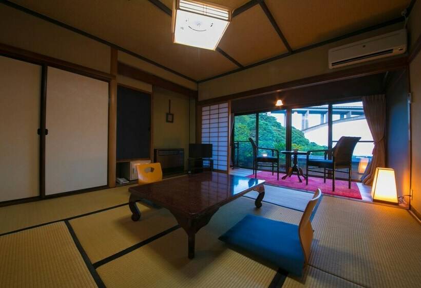 Quarto Superior, Okamotoya Ryokan