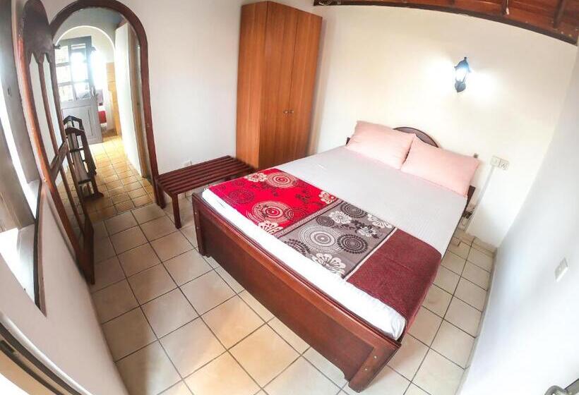 1 Bedroom Deluxe Apartment Sea View, Apollo