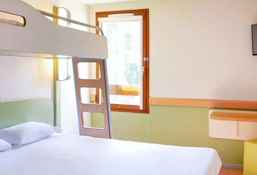 Номер Стандарт Трехместный, Ibis Budget Narbonne Sud A9/a61