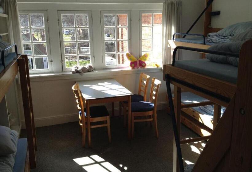 اتاق پنج‌تخته استاندارد, Danhostel Helsingør