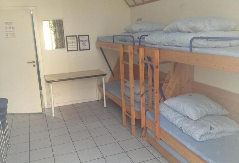 اتاق پنج‌تخته استاندارد, Danhostel Helsingør