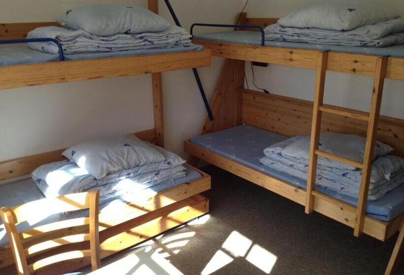 اتاق استاندارد چهارنفره با سرویس بهداشتی مشترک, Danhostel Helsingør