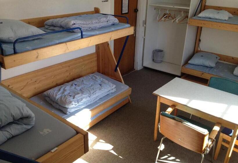 اتاق استاندارد با سرویس بهداشتی مشترک, Danhostel Helsingør