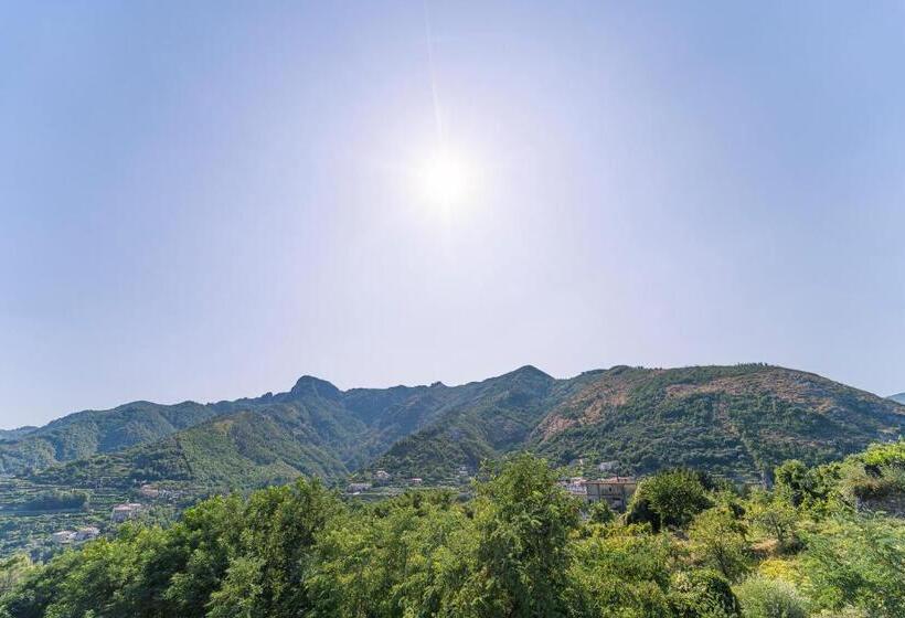 اتاق استاندارد با تخت بزرگ, Tra I Monti
