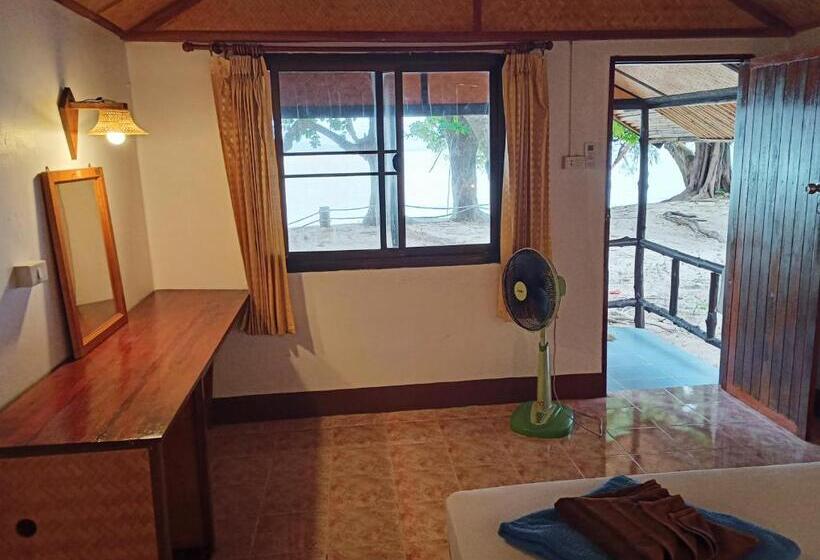 스탠다드 방갈로, Kradan Beach Resort