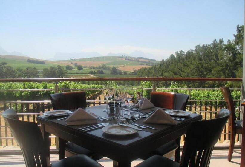 Номер Стандарт, Clos Malverne Wine Estate