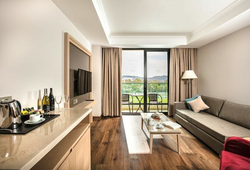 سوییت جونیور, Korumar Ephesus Beach & Spa Resort Ultra All Inclusive