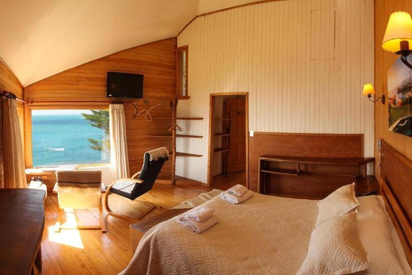 Suite Premium, Faros Del Sur
