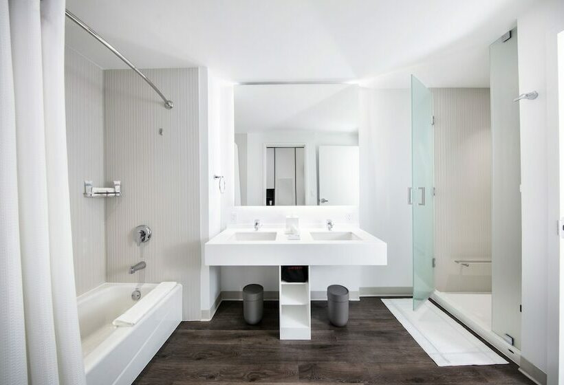 Suite, Universal S Aventura