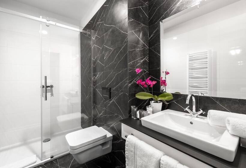 Номер Стандарт, Wyndham Grand Krakow Old Town