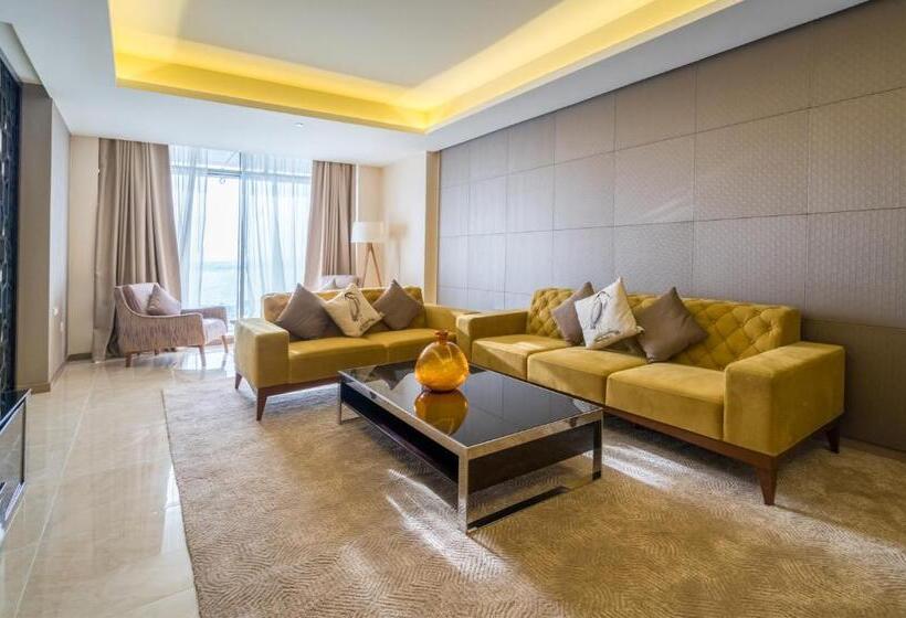 سوئیت رویال, The Grove Hotel & Conference Centre Bahrain