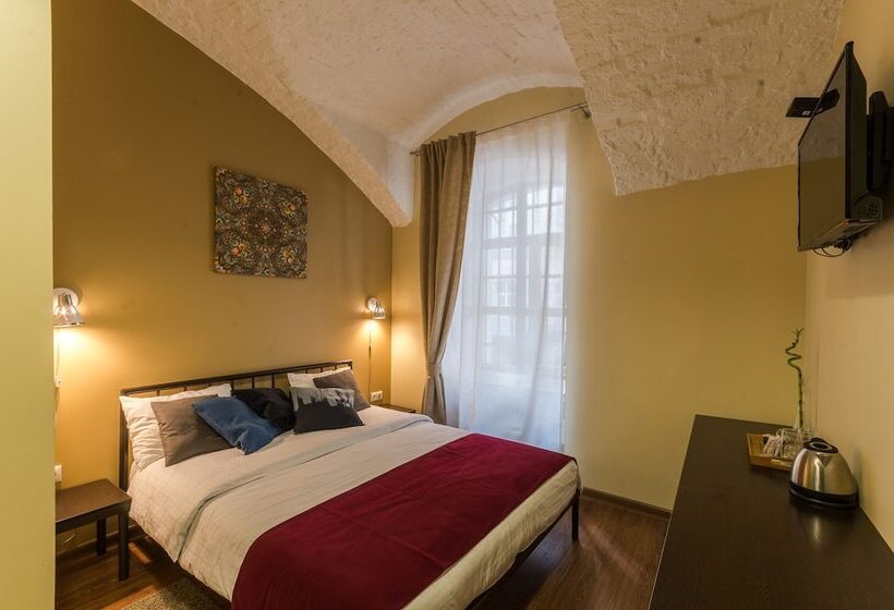 اتاق استاندارد, Troyka Hotel Moscow
