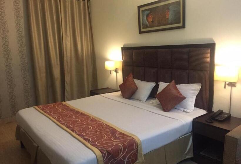 Номер Deluxe, Dreamz Residency