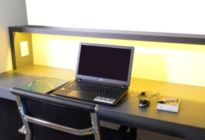 اتاق استاندارد, Dubai Suites