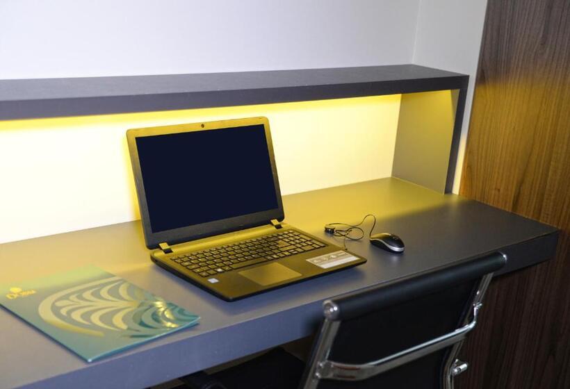 اتاق استاندارد, Dubai Suites