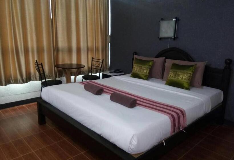 豪华房间, Kmkwanphayao