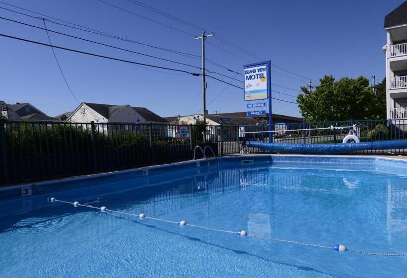 اتاق خانوادگی, Island View Motel